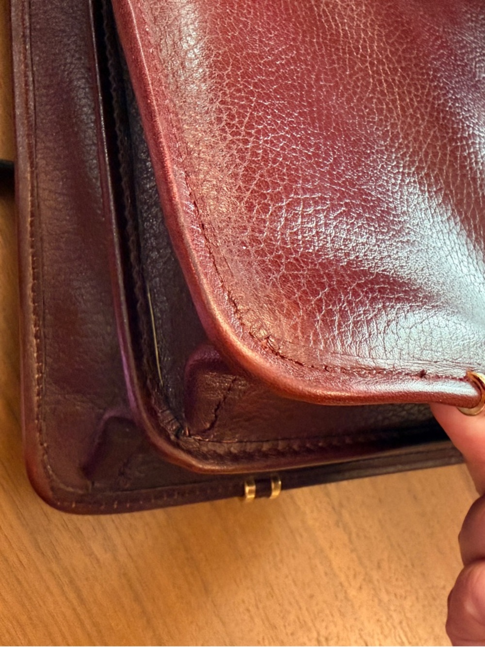 YSL Rare Vintage Portfolio Leather Briefcase in Burgundy with Gold hardware - Picture 11 of 16